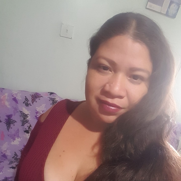 Meet your Posher, Janet - Picture 1 of 1